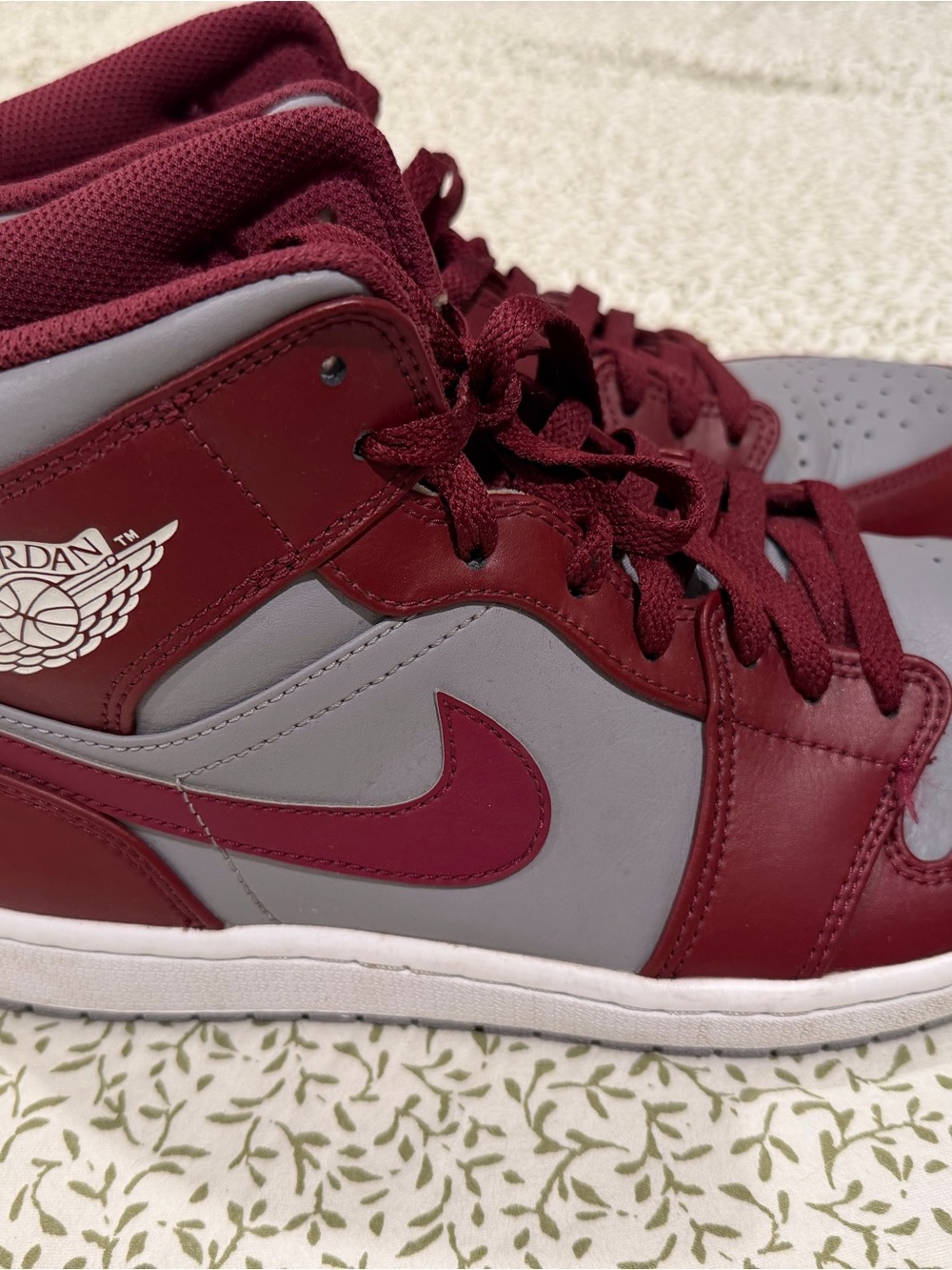 Air Jordan 1 Mid 'Cherrywood Red' - Picture 3 of 9